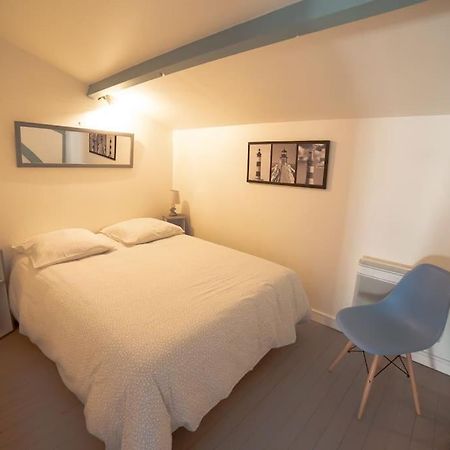 Maison Type Loft - Avec Parking En Plein Centre La Rochelle  Esterno foto