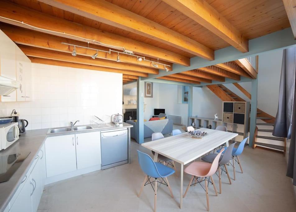 Maison Type Loft - Avec Parking En Plein Centre La Rochelle  Esterno foto