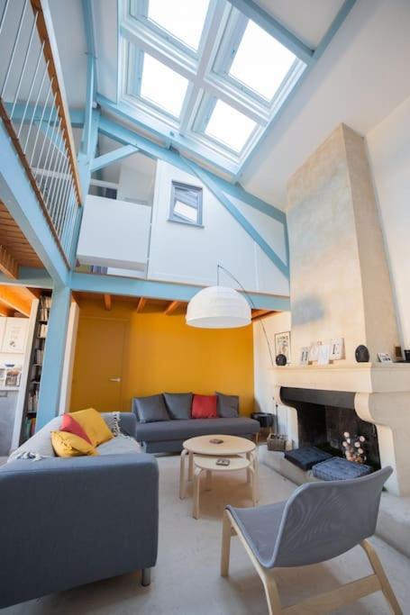 Maison Type Loft - Avec Parking En Plein Centre La Rochelle  Esterno foto